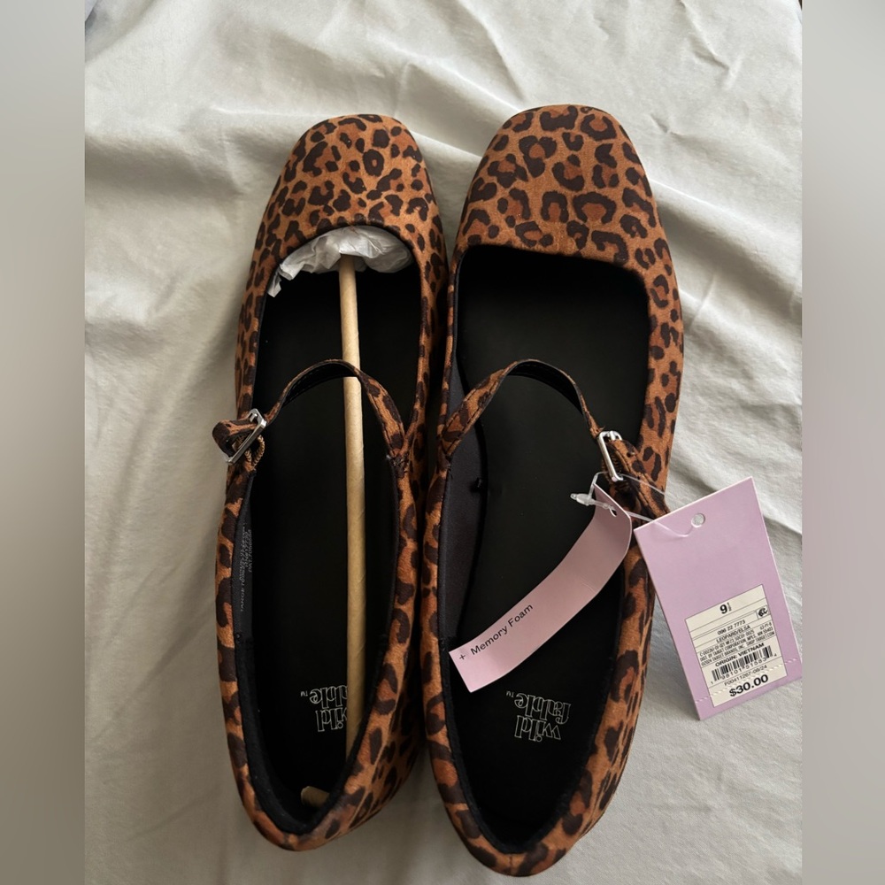 TARGET WILD FABLE LEOPARD PRINT Mary Jane ballet flats size 9.5